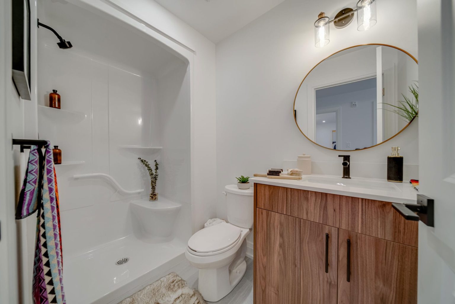 The Urban Suites Tecumseh Windsor Luxury Apartment Rentals