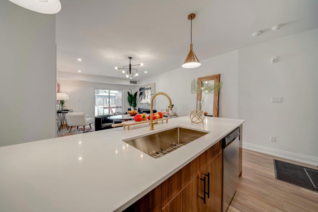 The Urban Suites Tecumseh Windsor Luxury Apartment Rentals